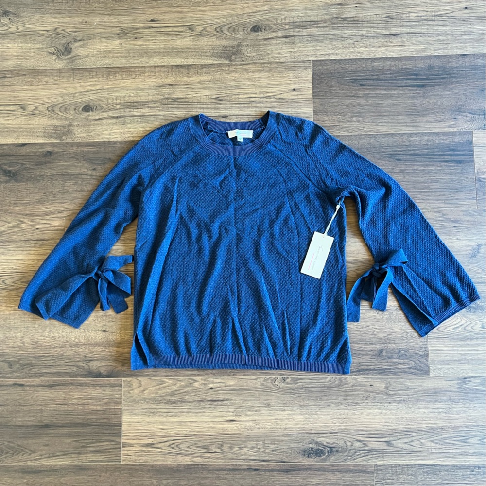 NWT - Turo by Vince Camuto Open Bell Sleeves Sweater - Size XS